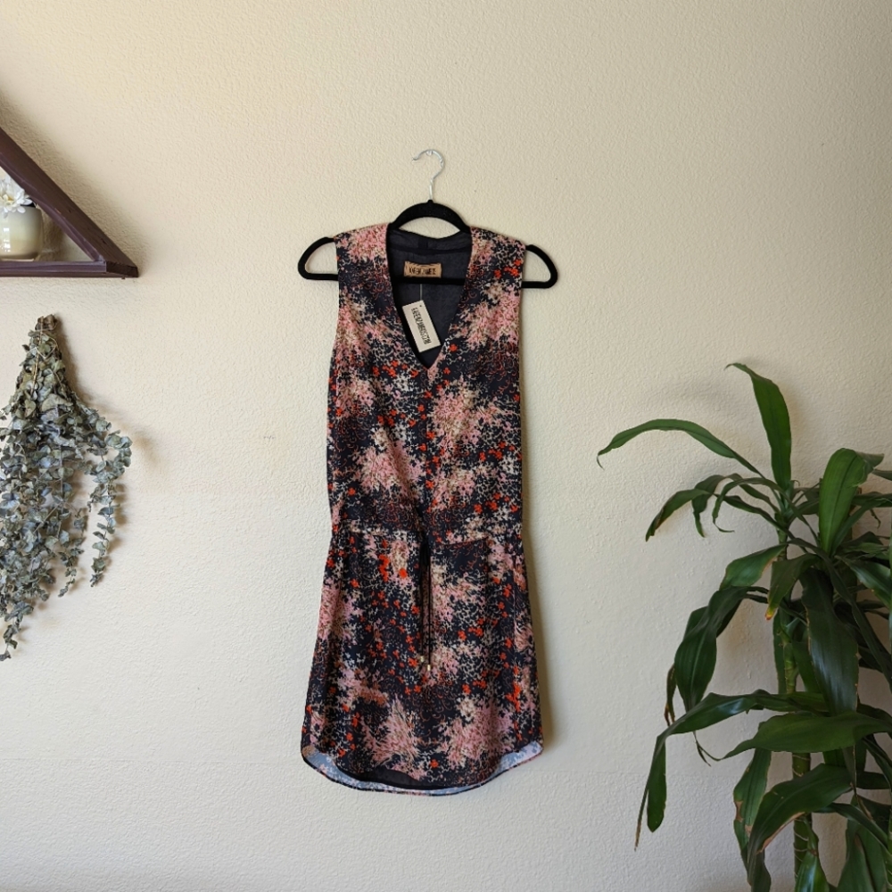 NWT Karen Zambos Sleeveless Floral Dress